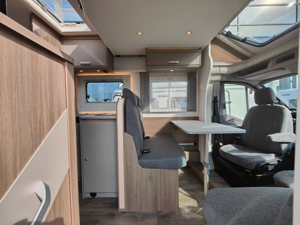 Motorhome Luxus (manual)